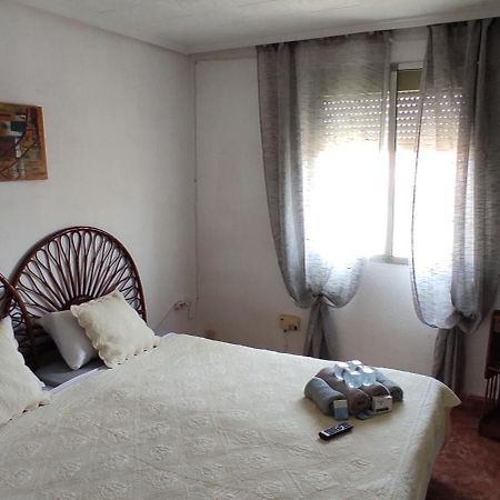 Tourist Room Valencia Bagian luar foto