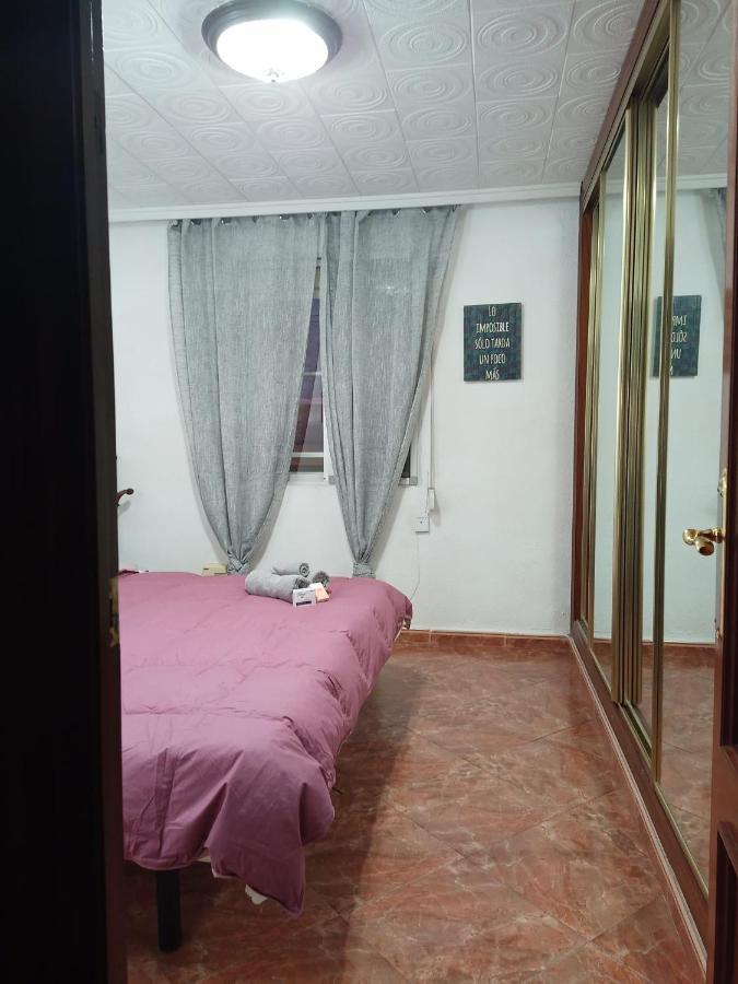 Tourist Room Valencia Bagian luar foto
